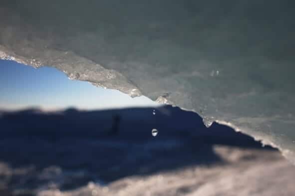 photo: melting ice - Satellite Snafu Masked True Sea Level Rise for Decades
