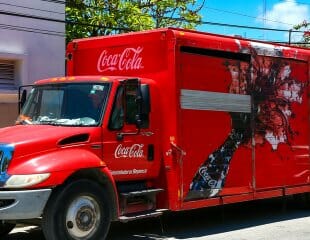 photo: delivery truck - Coca-Cola Sucks Wells Dry in Chiapas, Forcing Residents to Buy Water - San Cristobal de las Casas - San Felipe Ecatepec