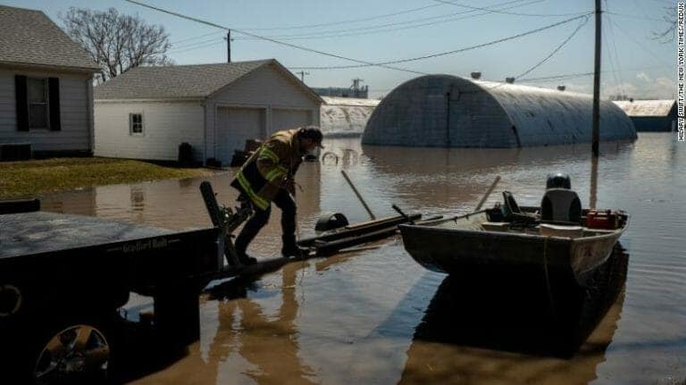 Midwest flooding threatens the water safety in 1 million wells