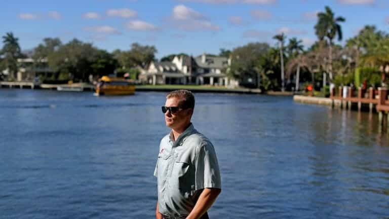 Fort Lauderdale’s polluted waterways need help: Here come the oysters